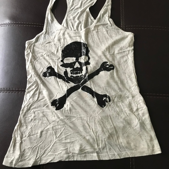 Racerback Skull & Bones Tank - Picture 5 of 6